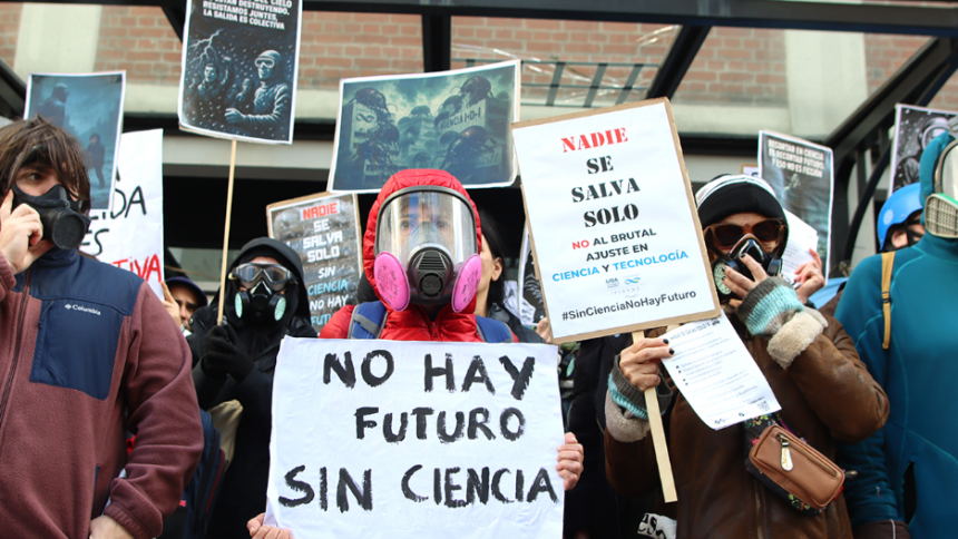 La comunidad científica cuestiona la anulación de proyectos&nbsp;financiados