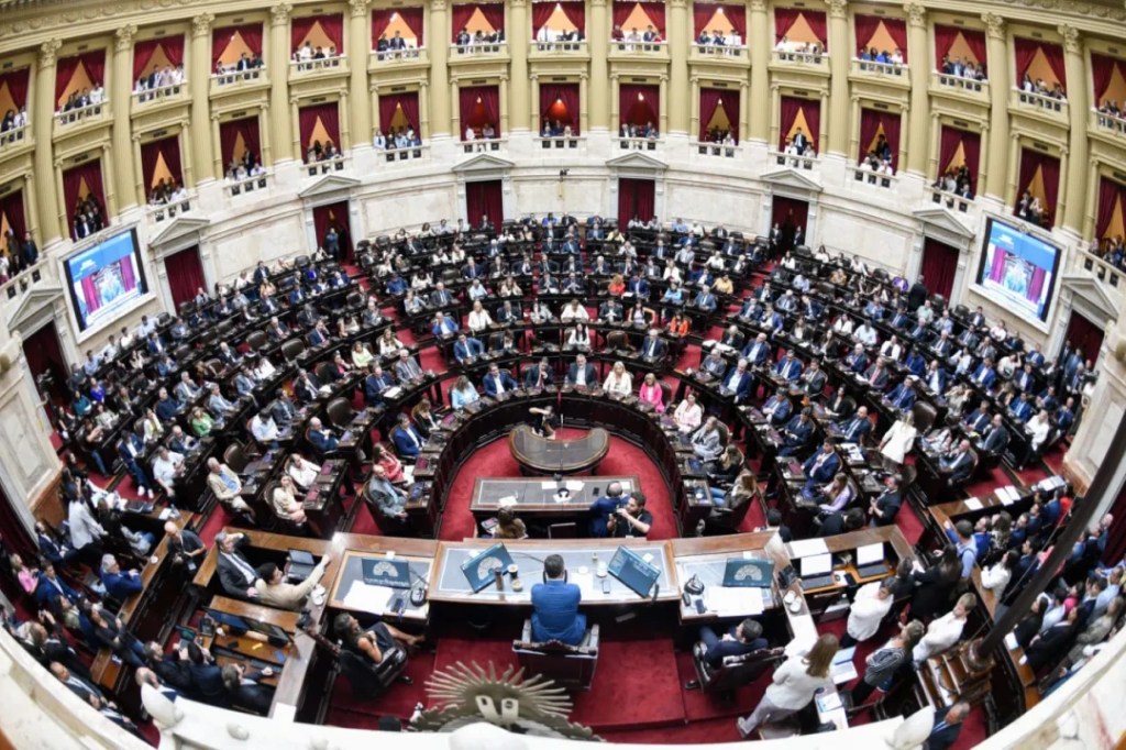 Extraordinarias en Diputados: el Presupuesto 2026 llega al recinto con fuertes cuestionamientos